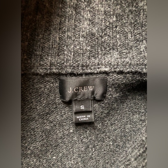 J.Crew Men’s Gray 100% Lambs Wool Long Sleeve Sweater Size Small - Picture 6 of 9